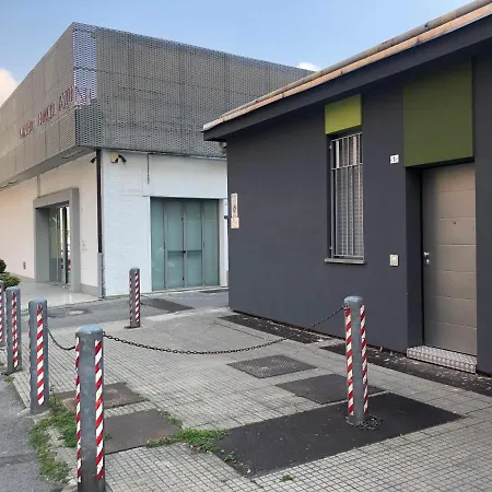 Urban Loft דירה